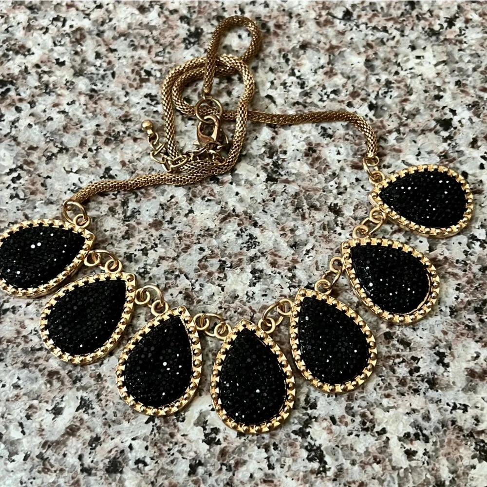 Black Marcasite Teardrop Choker Statement Necklace Evening Wear Gold Tone